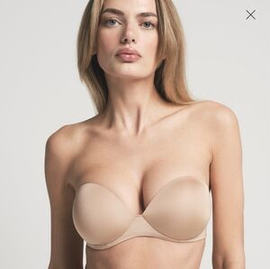 SKIMS Ultimate Push Up Strapless BraSize:30A Clay